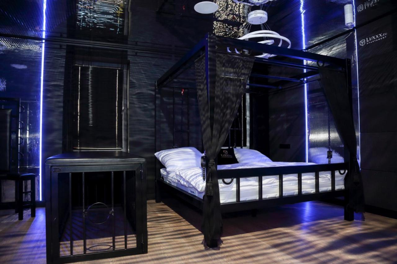 Bdsm Apartament Czestochowa Luxxx - Adults Only - Tylko Dla Doroslych 외부 사진