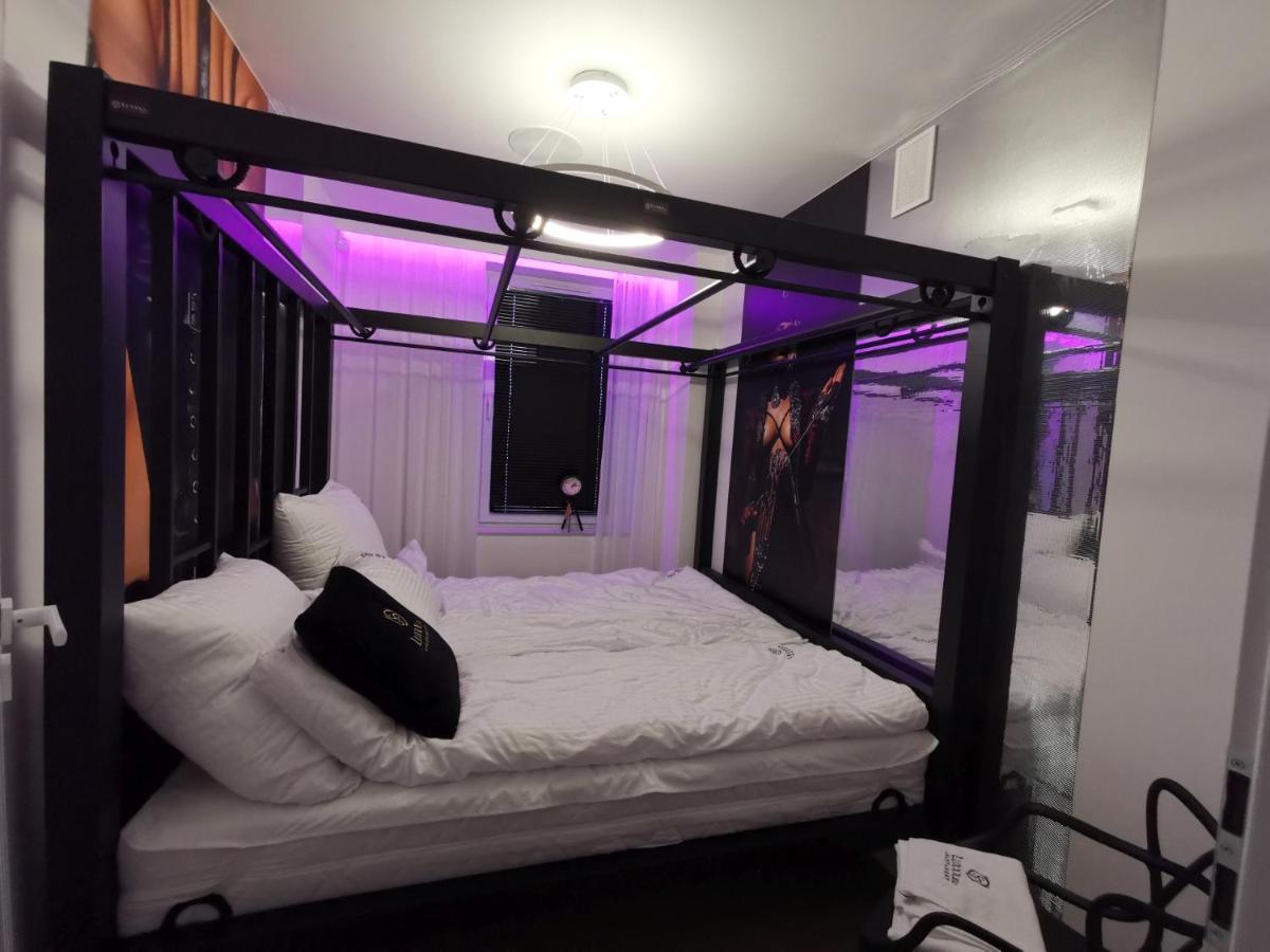 Bdsm Apartament Czestochowa Luxxx - Adults Only - Tylko Dla Doroslych 외부 사진